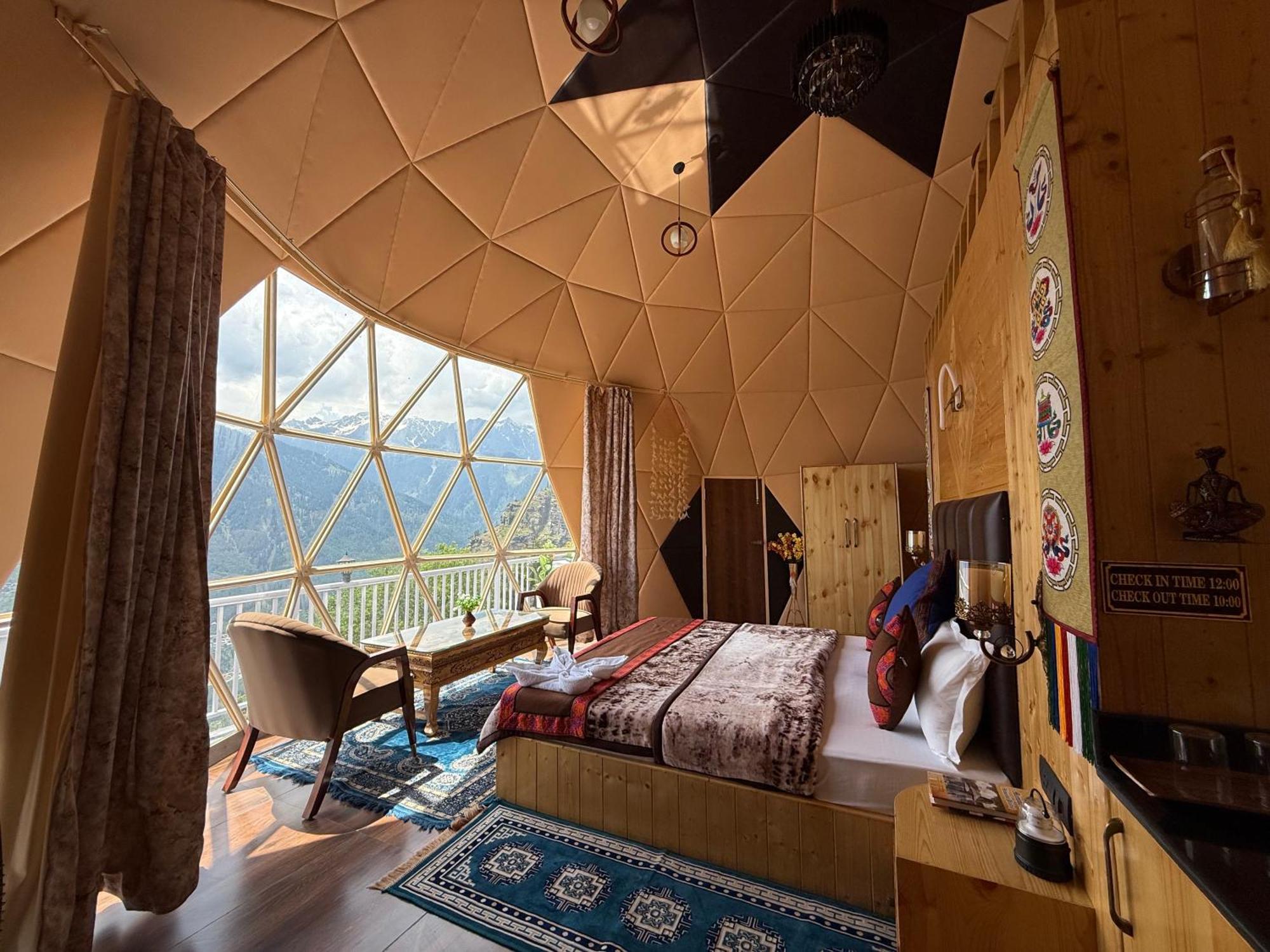 Dream Hamta Cafe & Glamps Hotel - Manali (Himachal Pradesh), Manali